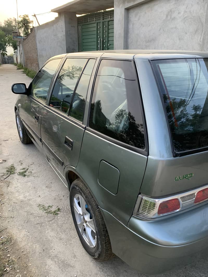 SUZUKI 8