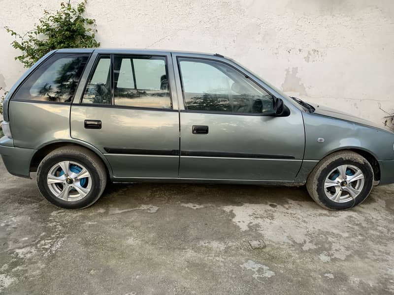 SUZUKI 16