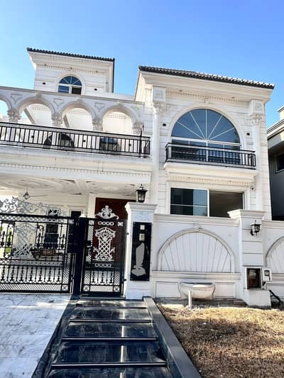 Luxury New Solid Construction House