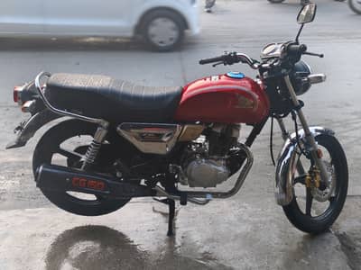 New Honda cg150 Brand New only drive 1700km