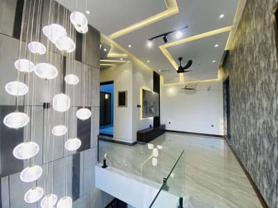 10 Marla Brand New Modern Designer Owner Built House -For sale