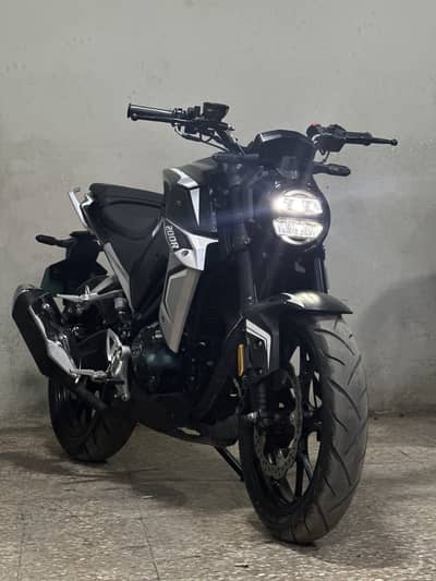 Super start 200cc 2024 model ( low millage )
