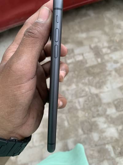 I phone 11 non pta 10by10