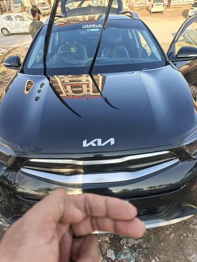 kia stonic ex + (Sunroof)