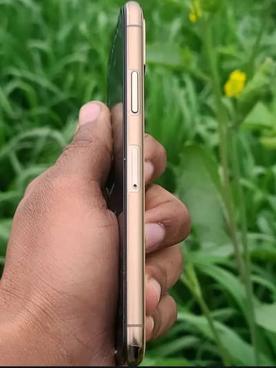 Iphone xs. Exchange possible