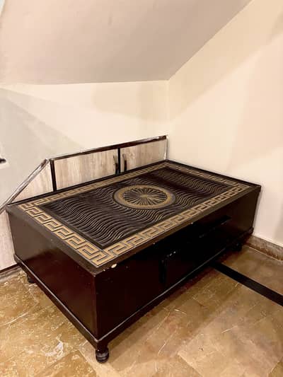 Living Room Wooden Center Table – Good Condition