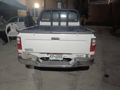 Toyota Hilux 2004 model