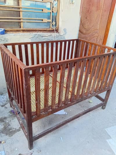  Premium Wooden Baby Cradle – Comfort & Safety for Your Little One 