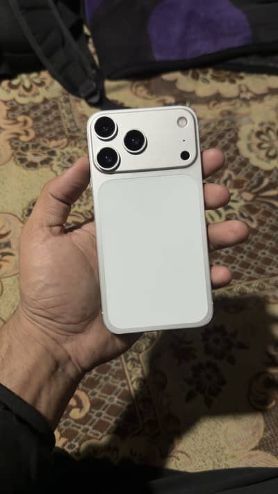 Iphone xr convert into 17pro pta approved