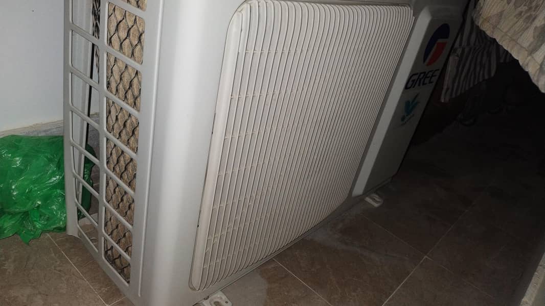 gree split a/c 3