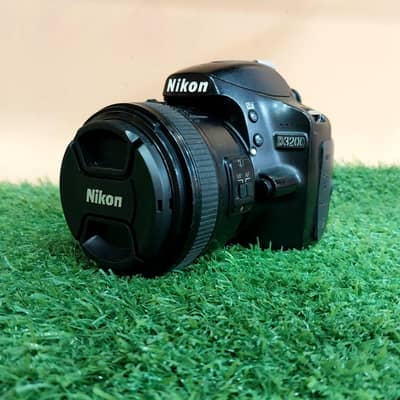Nikon D3200 DSLR Camera with 50 mm lens Complete Accessories