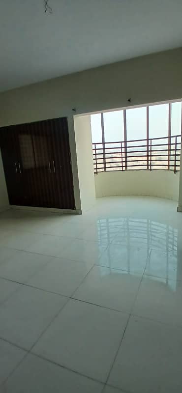 Flat For Sale 3 Bad Dd Available