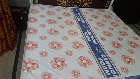 Diamond 6 inch and canon mattresses 5 inch