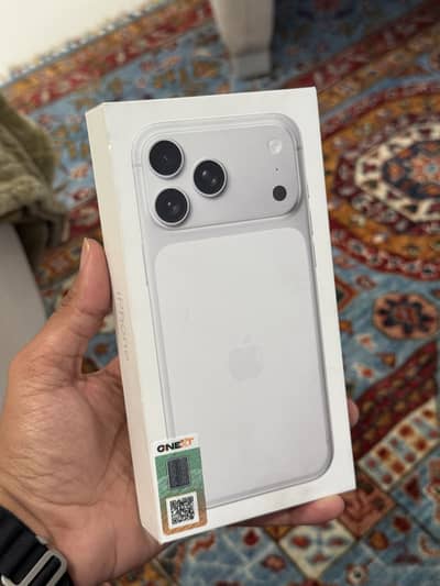 iPhone 17 pro max 256 GB