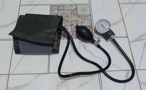 Manual Blood Pressure Monitor Machine