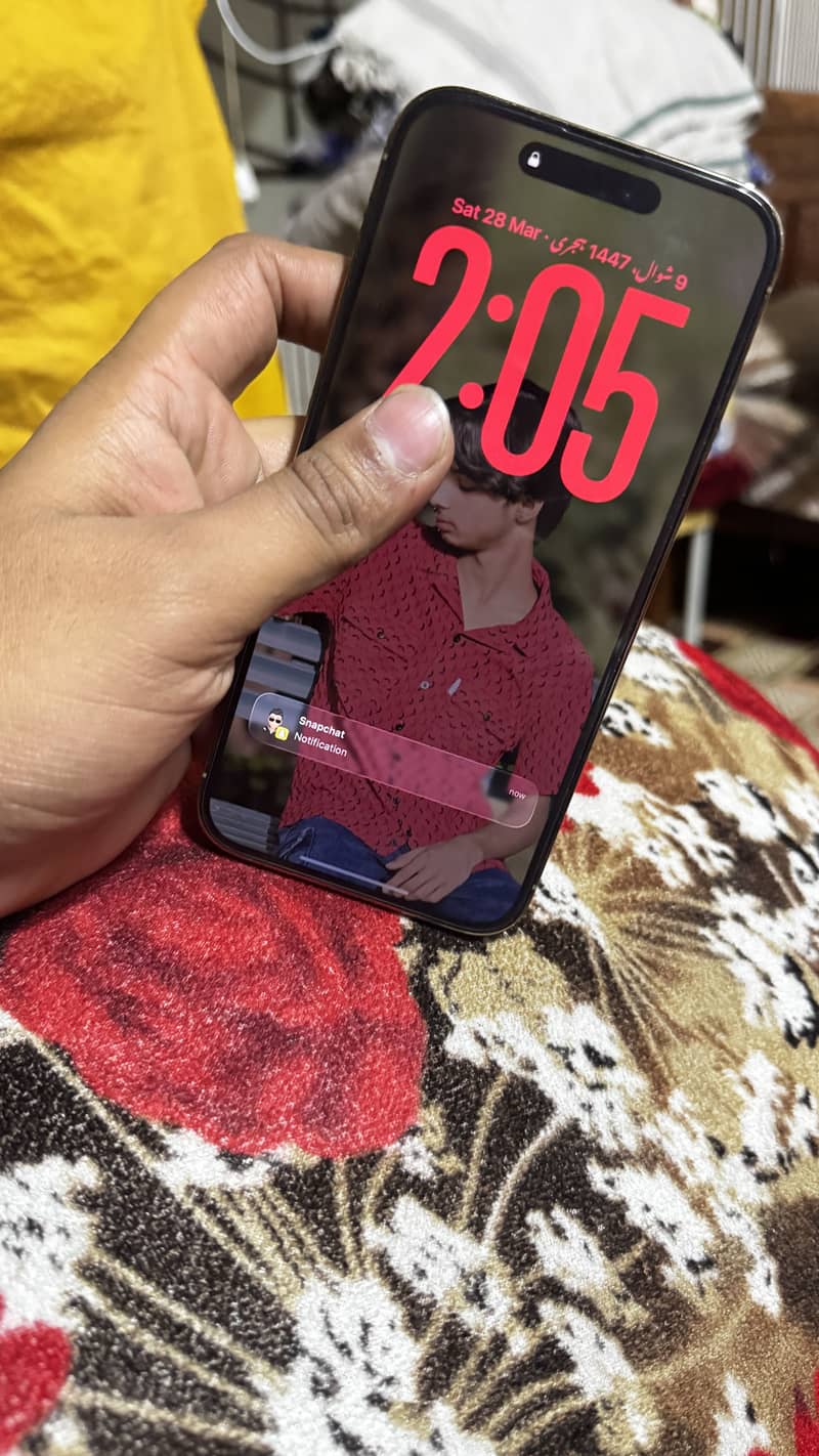 Iphone 14 pro max 2