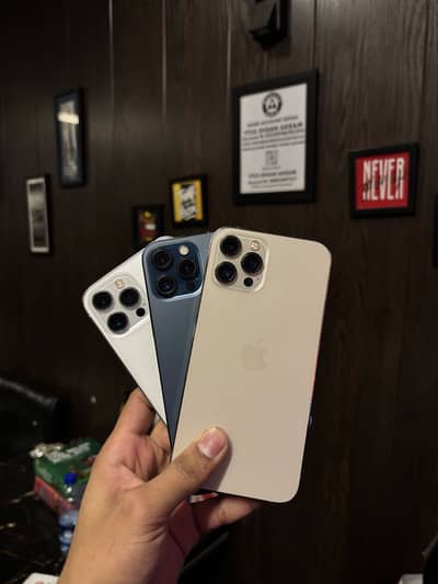 IPHONE 12 PRO MAX   256GB PTA APPROVED