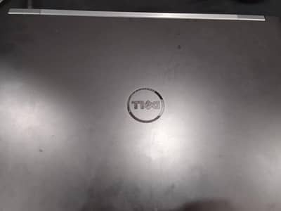 Dell Latitude E5550 for sale With SSD  in excellent condition (9/10).