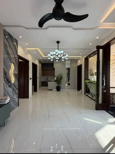 Urgent For Rent 10 Marla Upper Portion In Janipar Block Bahria Town Lahore