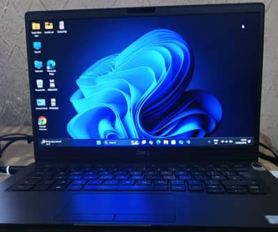 Dell Latitude 7300