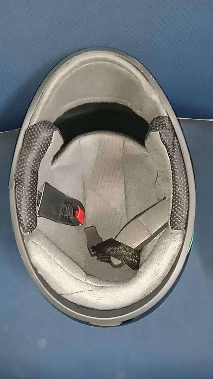 Hyper Platinium Helmets. . . 0