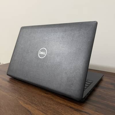 Dell lattitude 3520 i5 11gen 16/512 big screen