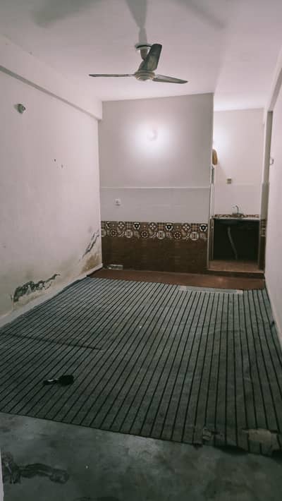 Room Available for Rent