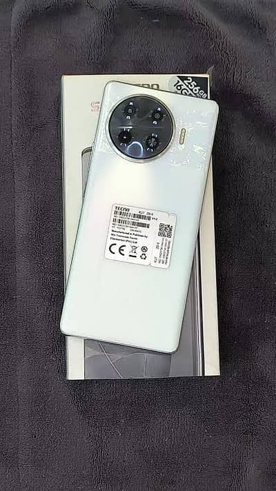 Tecno spark 20 pro plus 256gb