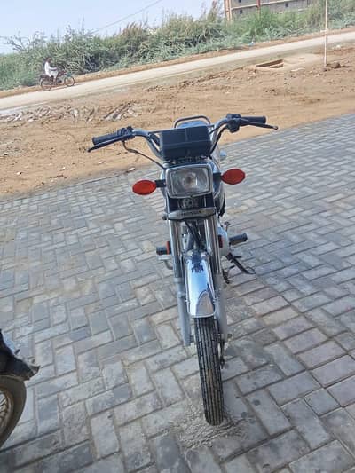 Honda CG 125 Karachi 2025