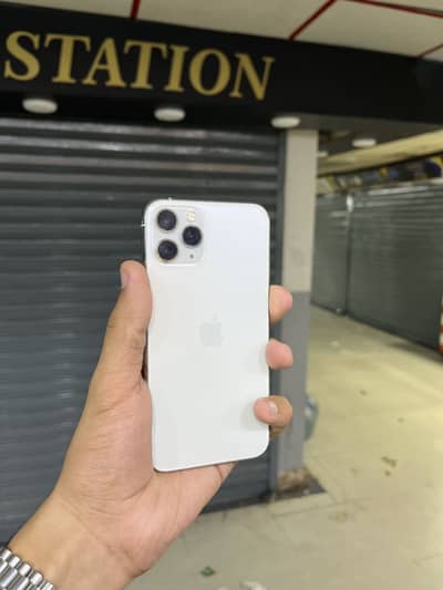 Iphone 11 pro bypass 256 GB factory