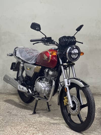 Honda cg150f 2026 model ( low millage )