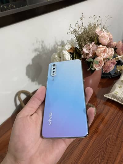 Vivo S1 8/256 neat and clean