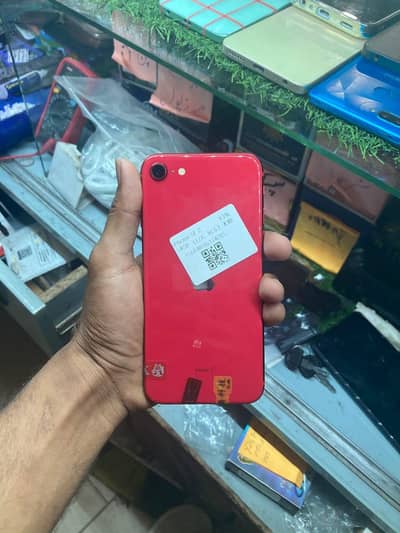Iphone Se 2020 Lush condition water test krke buy kre