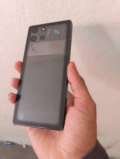 Redmagic 10 pro Ghost edition.
