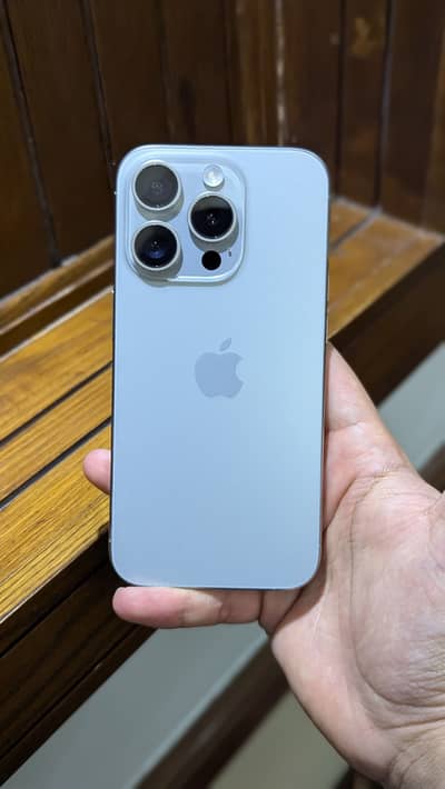 Iphone 15 Pro Non Pta Non sim Active 256GB With box