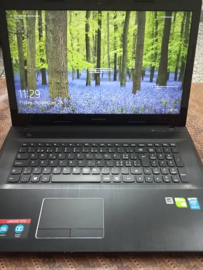 Lenovo Z70 Laptop used like a new condition 10/10