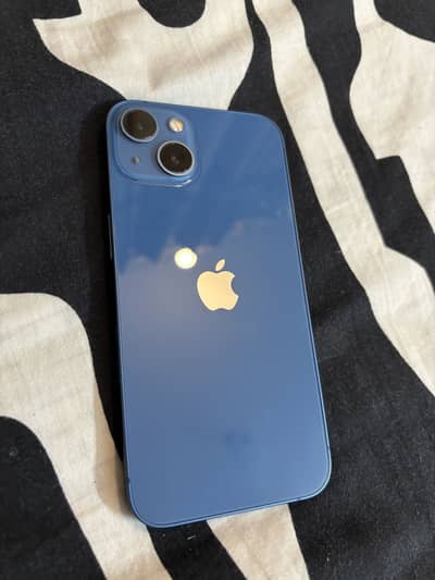 Iphone 13 jv 128gb 9.5/10 condition