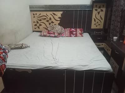 Compelte Full Size Furniture