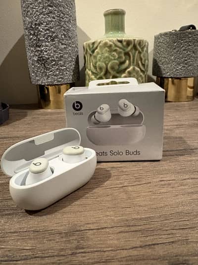 Beats solo buds brand new earbuds