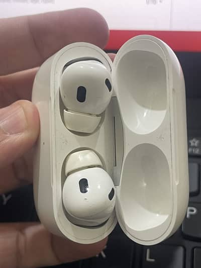 Air pods pro 2 Gen 2 in warranty