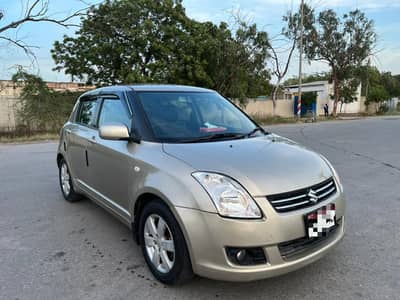 SUZUKI SWIFT DLX AUTOMATIC 2015