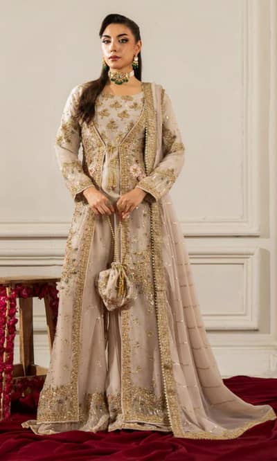 Haseens official gown style/ready to wear/one time used