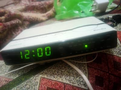 Hitachi digits radio / 0321*3205000