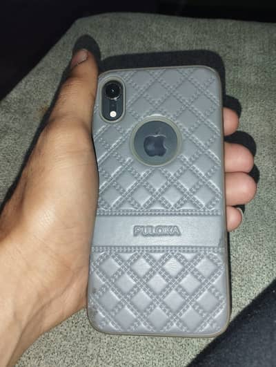 iPhone XR urgent sale