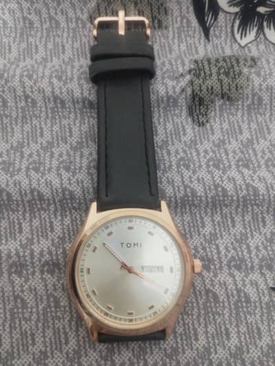Toni Brand Men's Watch - Stylish Design - Excellent Condition