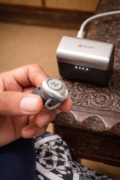 Aviot orginal earbuds. Maid by China process by Japan