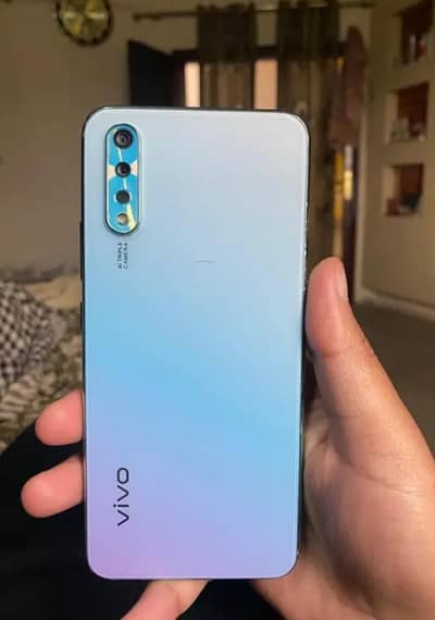Vivo S1 4 128 original phone no offer no repair dabba baccha Ne faad d