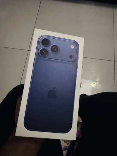 Apple iPhone 17 Pro Max Blue 512 GB Titanium