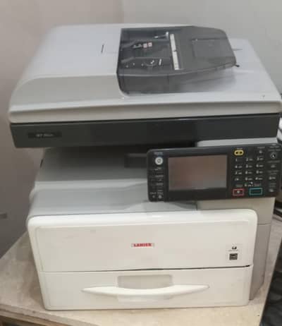 photocopier recho301mp in excellent condition