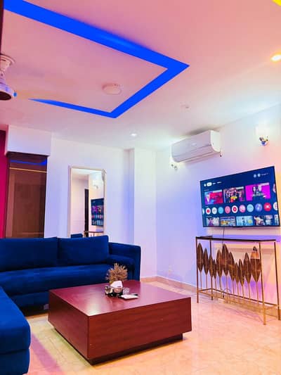 Per Day Apartment in phase 8 DHA Lahore Weekly/Monthly